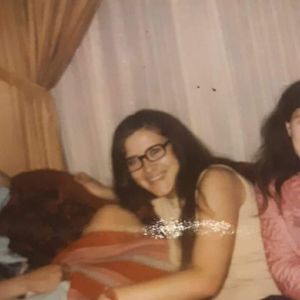 Meet your Posher, Miacara